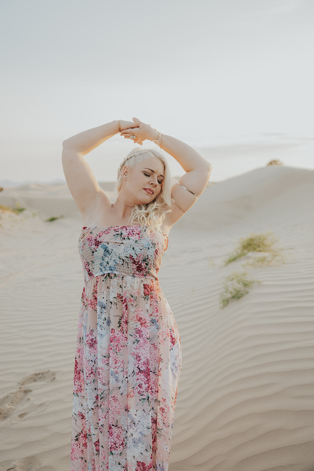 goddess shoot in the sand dunes