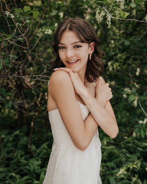 Senior Photoshoot near the river in Utah, hobble creek canyon