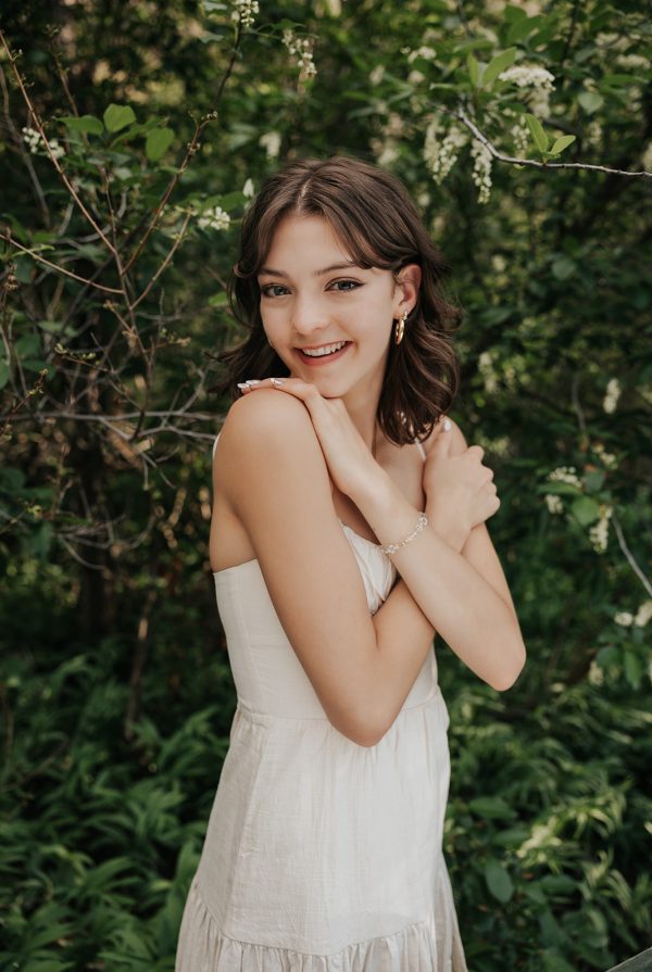 Senior Photoshoot near the river in Utah, hobble creek canyon